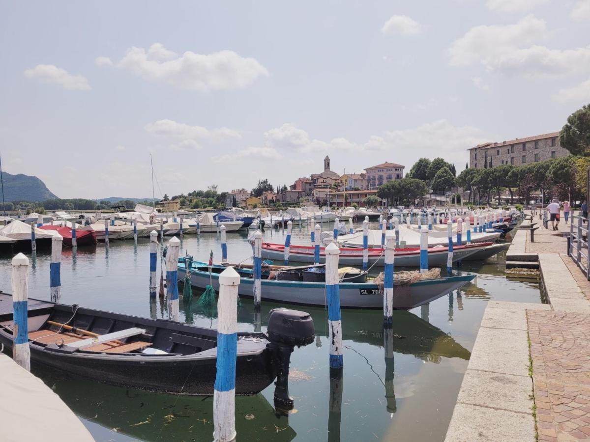Light On Lake Iseo Clusane Luaran gambar